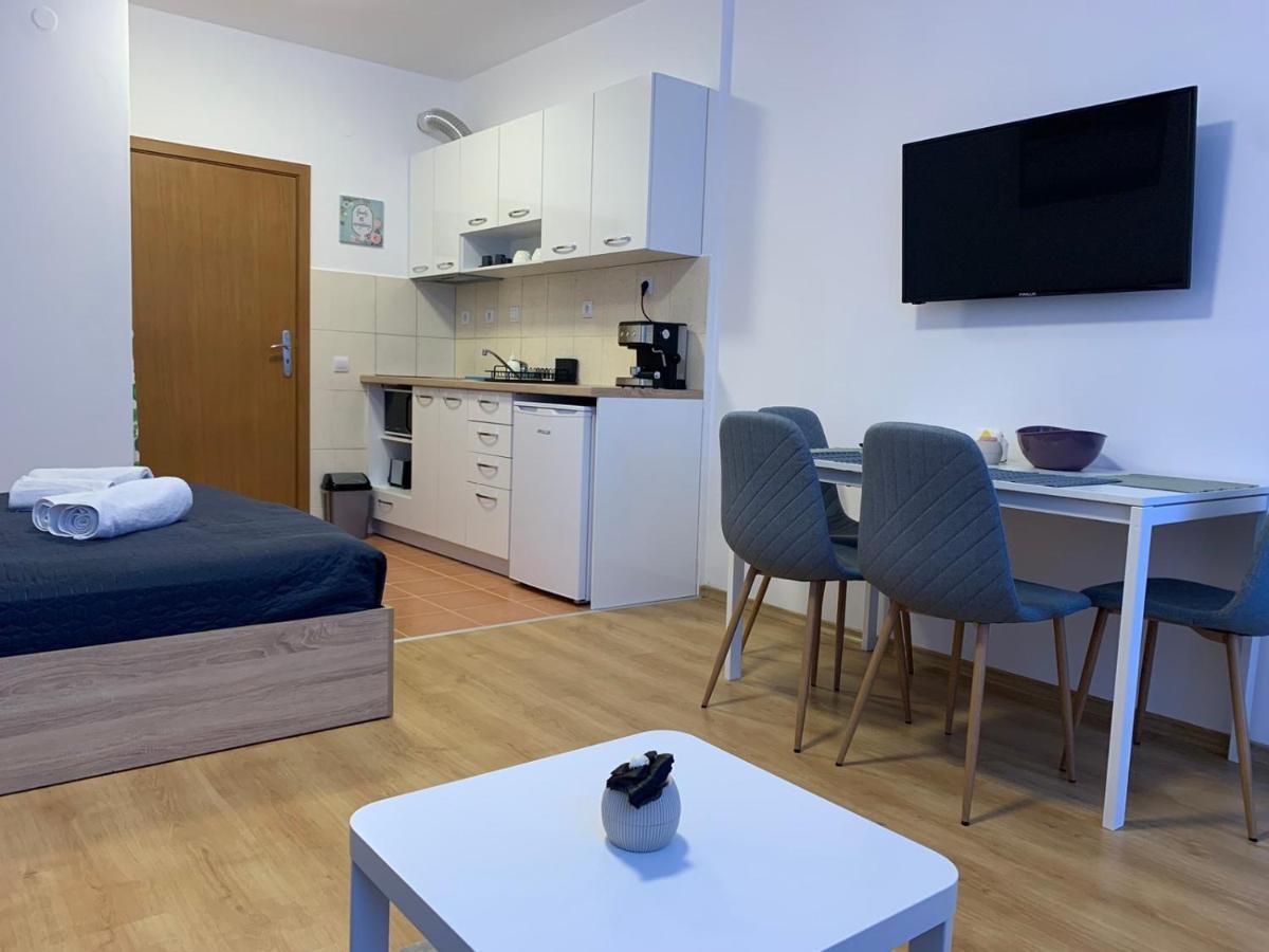 Studios And Apartments - Semiramida Gardens Borovets Buitenkant foto